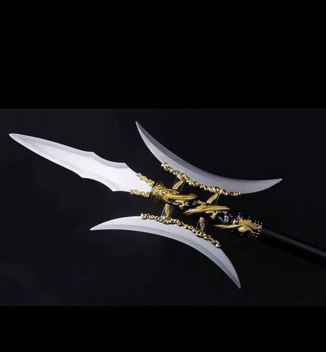 戟杆组成,戟头由尖刃和两侧的月牙刃组成,分单耳和双耳,单耳叫青龙戟