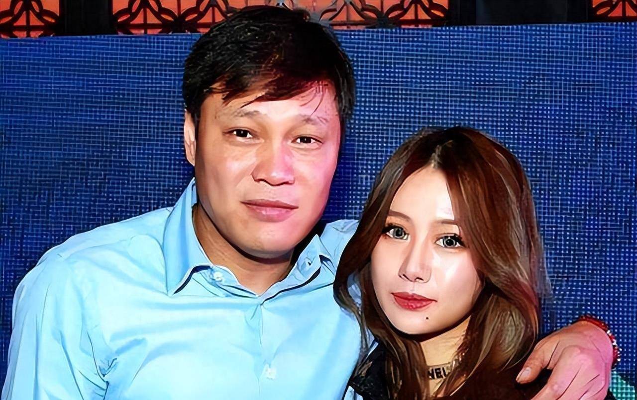 范志毅的前妻很少出现!