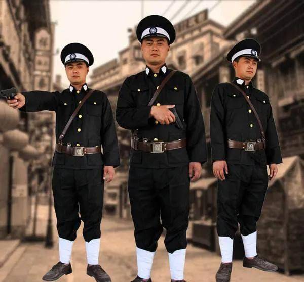 民国时期,为什么警察们都要配发步枪,而不是配发手枪呢?