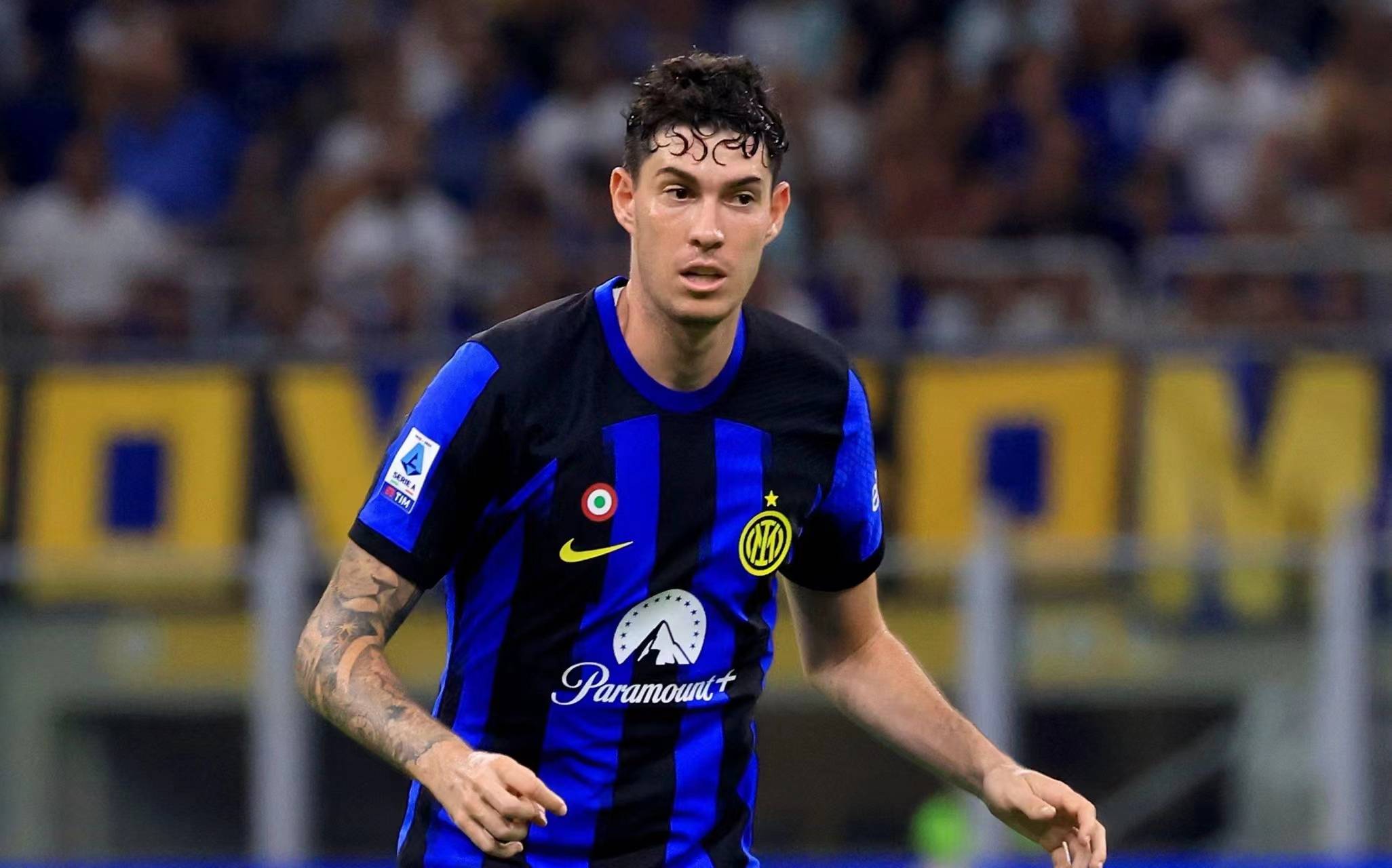 巴斯托尼(24岁),西奥埃尔南德斯(26岁),金珉载(26岁),乌帕梅卡诺(24岁