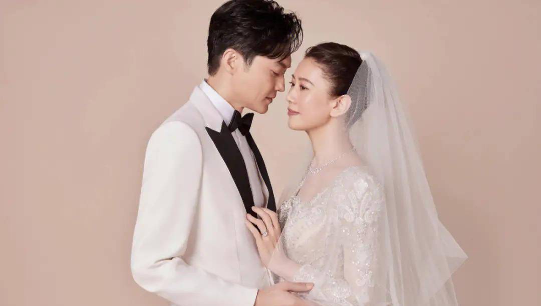 章子怡张嘉倪汪小菲皆离婚,网友担心袁咏仪谢娜_张智霖_婚礼_节目