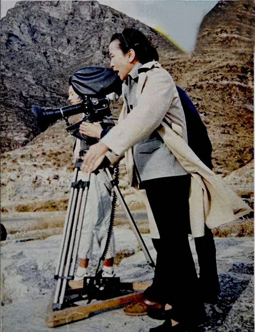 著名女导演王好为:与摄影家丈夫无儿无女,晚年与猫狗为伴_李晨声_工作