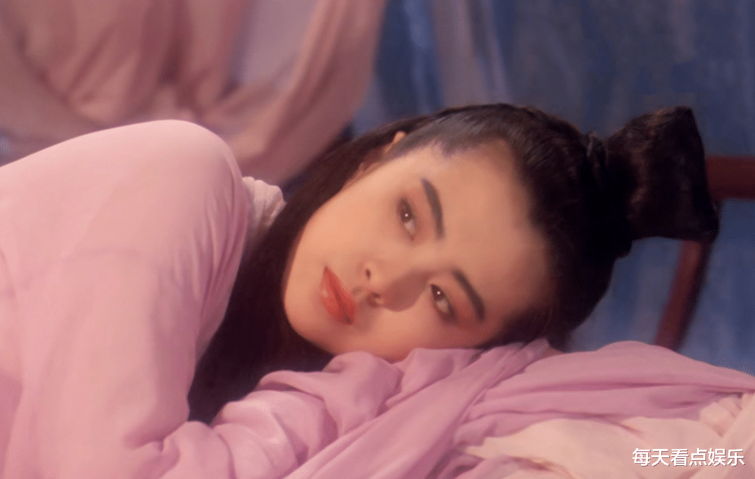 《画皮之阴阳法王》里的尤枫,被阴阳法王控制,与落第书生王顺生有一段