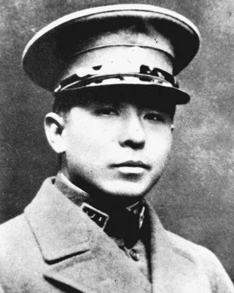 张学良东北王张作霖的长子,毕业于东三省陆军讲武堂,中国近代爱国将领