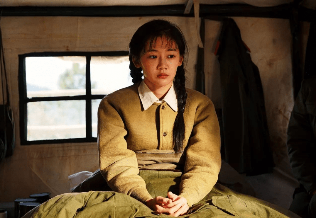 就连黄轩都被提名白玉兰的视帝,苗苗却好像圈外人一样,对这种好的商务