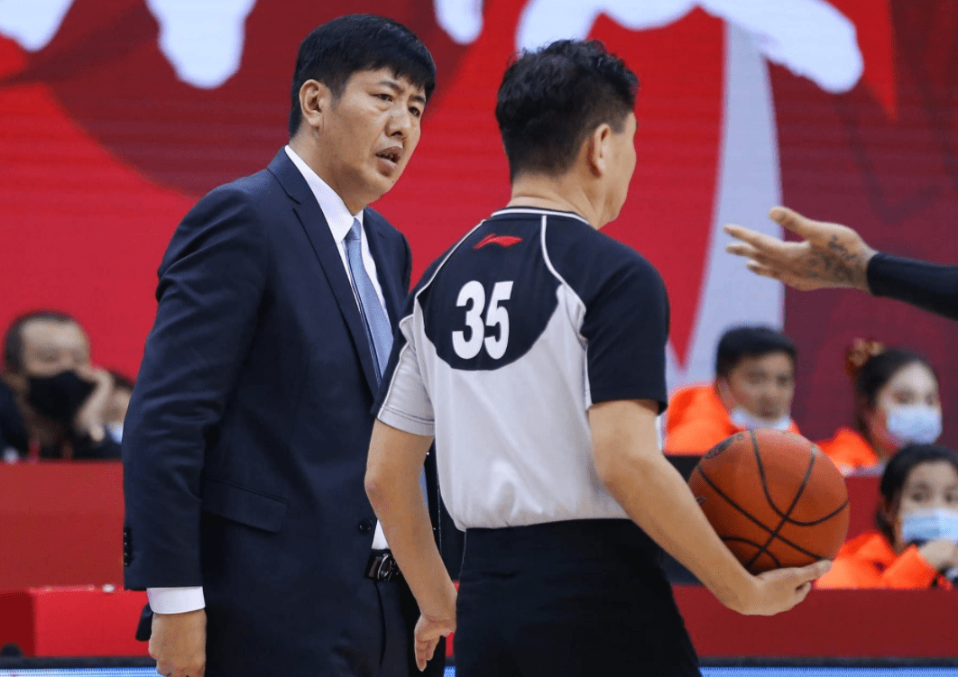 丁伟够硬但无用,山东队还得看巩晓彬_比赛_主教练_球迷