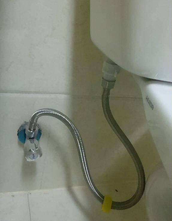 马桶水件坏了能换吗?维博卫浴来告诉你!_水箱_排水阀_螺母