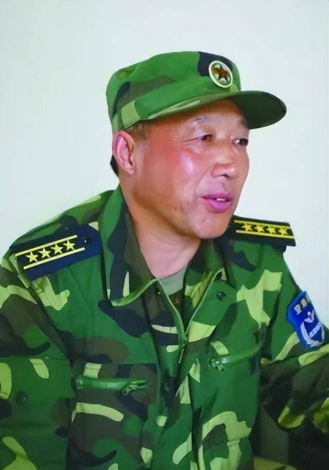 15名空降兵从4999米高空舍命盲跳救灾,如今都是何职位_李振波_情况