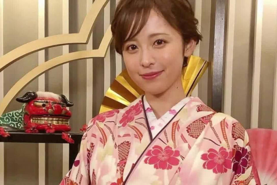 日本娇妻颜值清纯甜美,身材抢镜成亮点_杜兰特_妻子_菲尼克斯