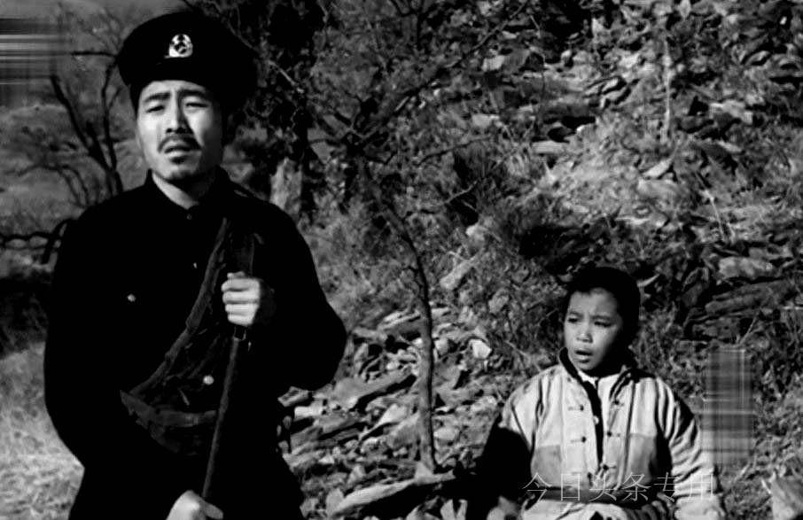 时间来到了1961年,于明德出演了祝希娟主演的《红色娘