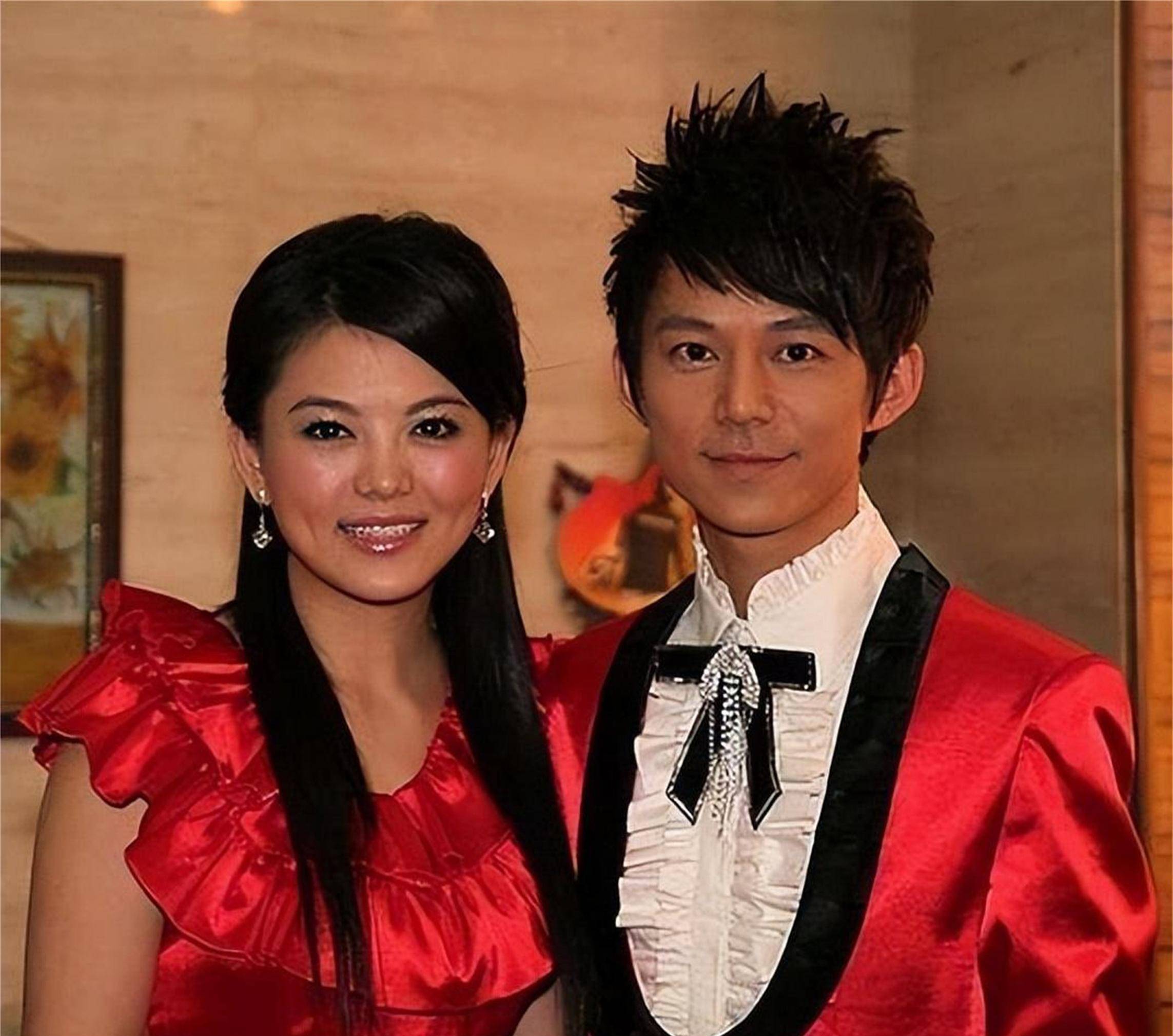 没了何炅,谢娜输惨了!"不可一世"的谢娜,也走到了今天_节目_原因_网友