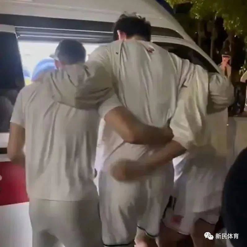 王哲林，醒醒！-王哲林是几号