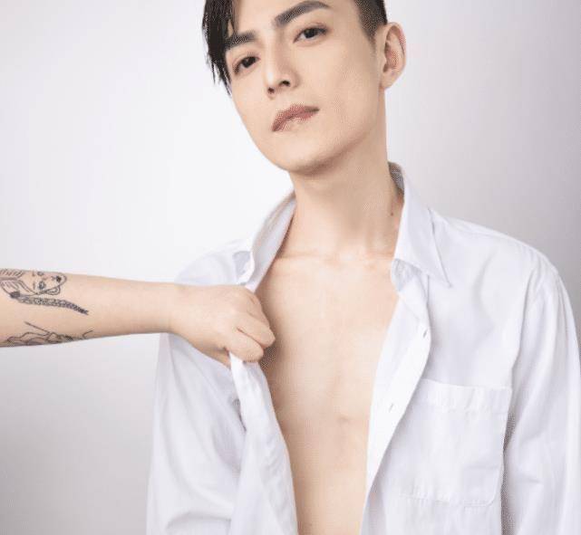 电竞霍建华智勋永远也想不到,自己爆出的生活照,竟会成为被嘲笑的证据