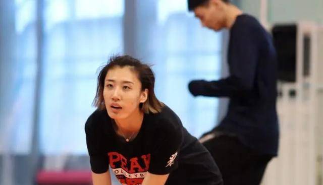 郎平或成红娘,男方大2岁,高富帅 级别高_刘冰_排球_网友