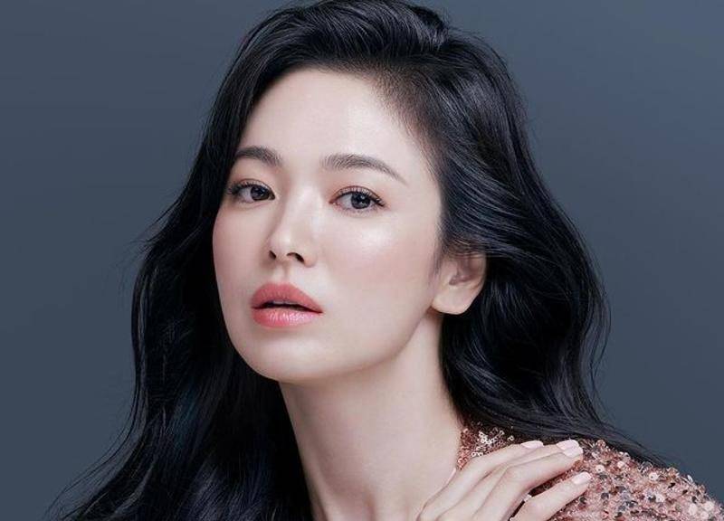 晒了个寂寞,宋慧乔频繁上传又神隐,美人怕了人们的嘴_生活_照片_乔梅