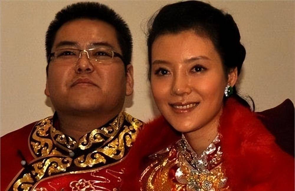 杨澜_王艳_婚姻