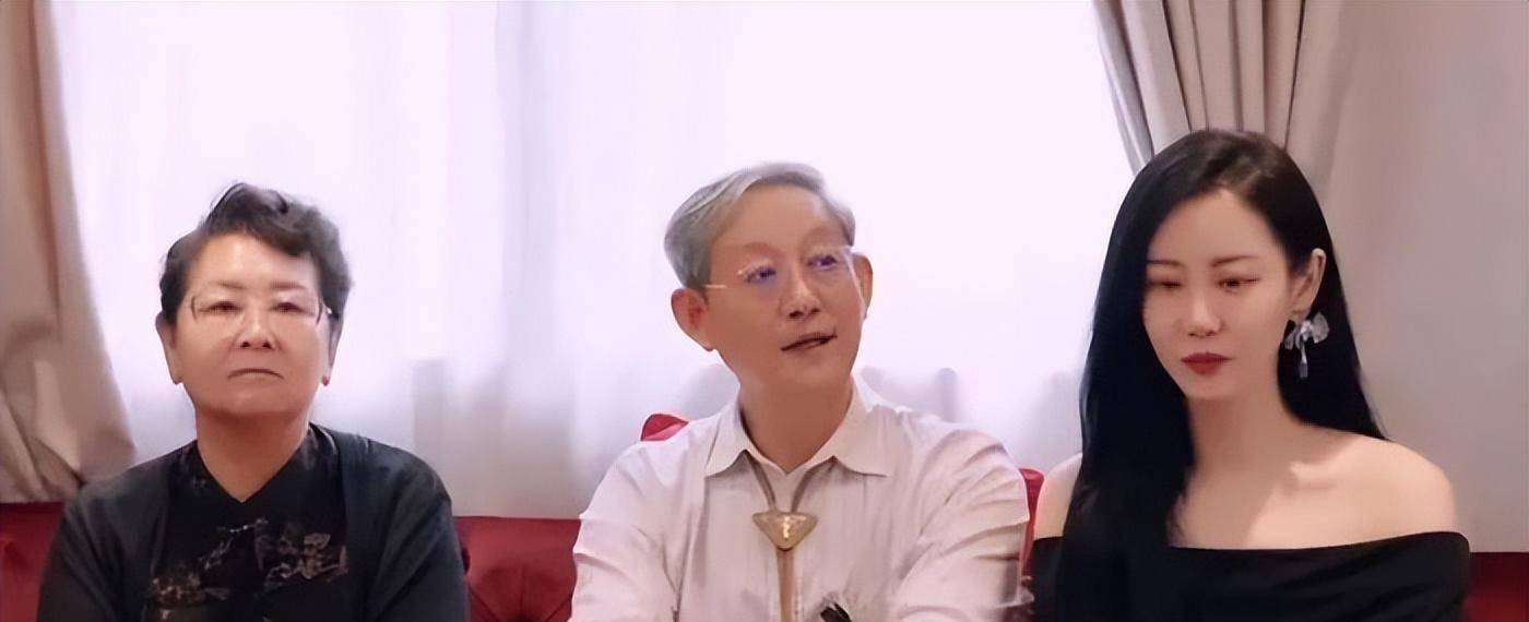 晒爱马仕浮云图走红,网红变百亿投资人_左岸_网友_奢侈品
