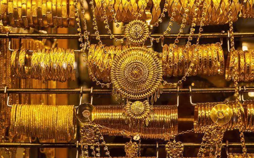 世界的一半黄金在布达拉宫,真的假的?那为什么没有人去偷呢?