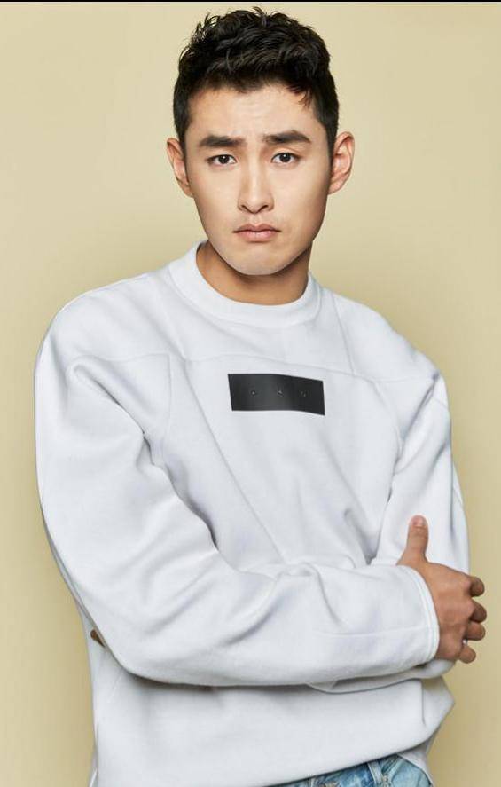 杨迪:杨迪也是现在综艺感极强的男星了,很多综艺节目都有杨迪的身影