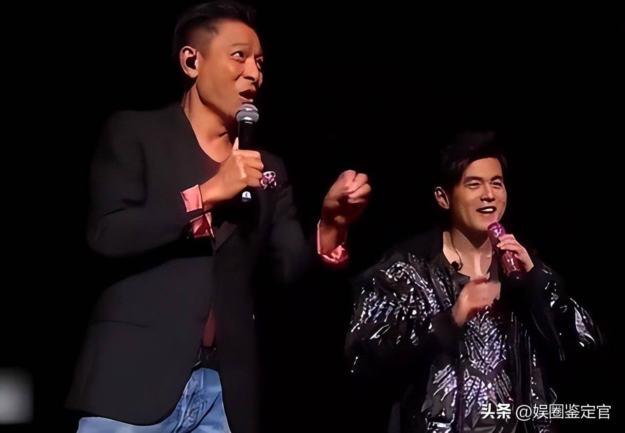 "华语乐坛领人物"周杰伦:被刘畊宏捧红,手握15座金曲奖_周杰竟_蔡徐坤