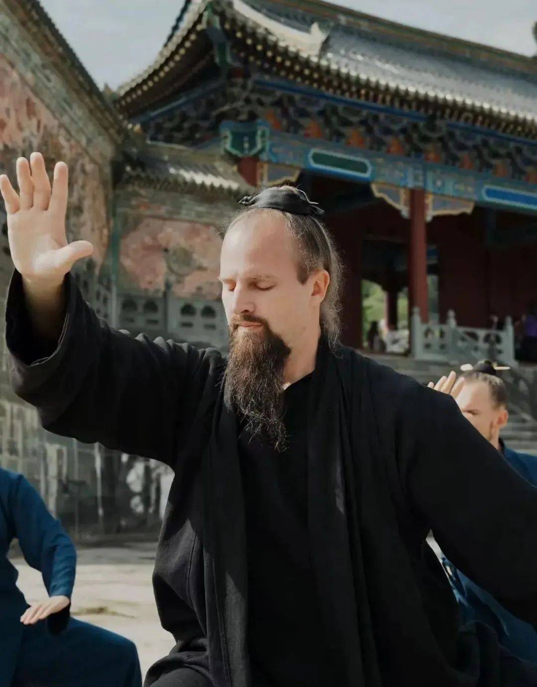 武当山的90后美国道长