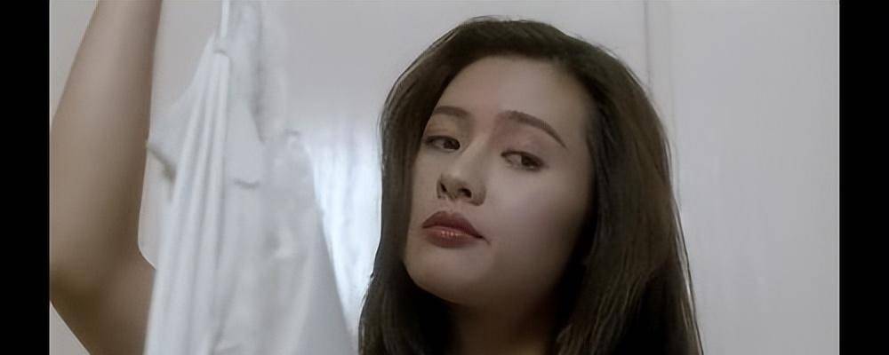 性感女神李丽珍:艳照流露,你敢看吗?_电影界_挑战_角色