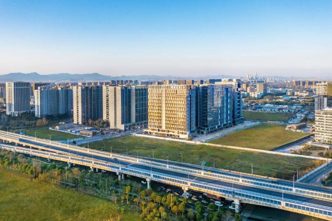 杭州绿城春树云筑什么价格?绿城春树云筑户型多少平方?需要交哪些税?