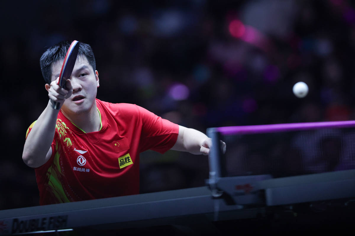 马龙和樊振东退赛,王曼昱继续身兼三项,孙颖莎参加混双比赛_挑战赛