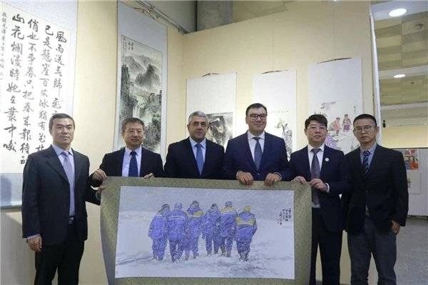 一带一路十周年·中乌丝路文化之旅系列活动在乌兹别