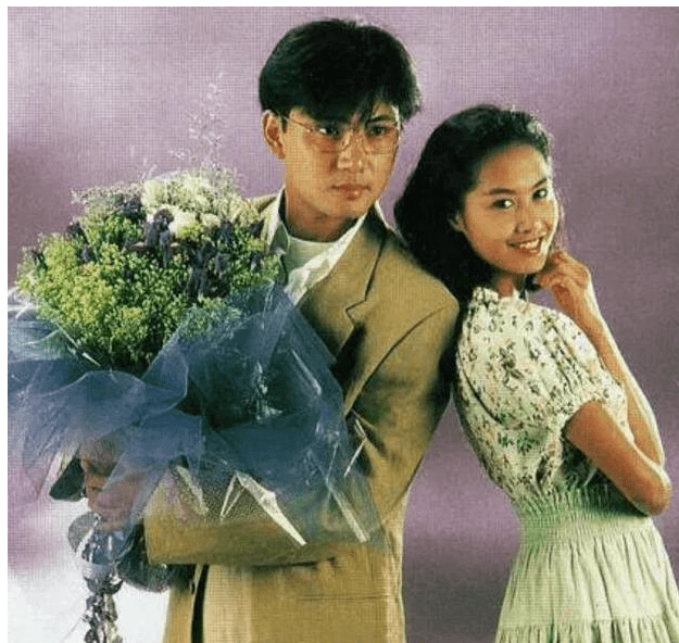 1991年,朱咪咪成为无线的旗下艺人,拍的第一部戏《情圣》就是跟周星驰