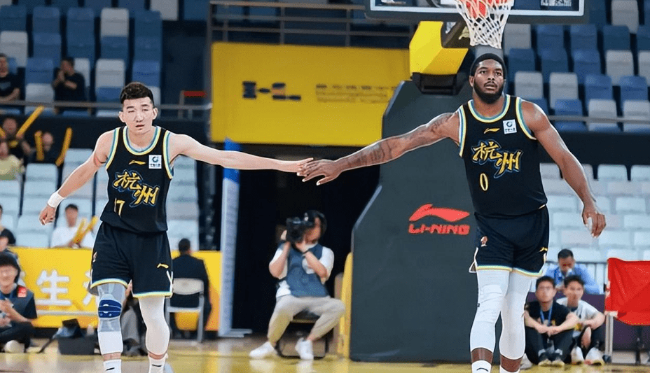 许钟豪复出,王博拒绝爆冷,cctv5直播_浙江广厦队_外援_赛季