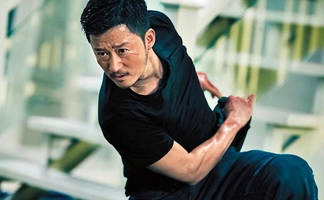 6位演员的替身,简直就是本尊复制粘贴,让人傻傻分不清楚_吴京_刘德华