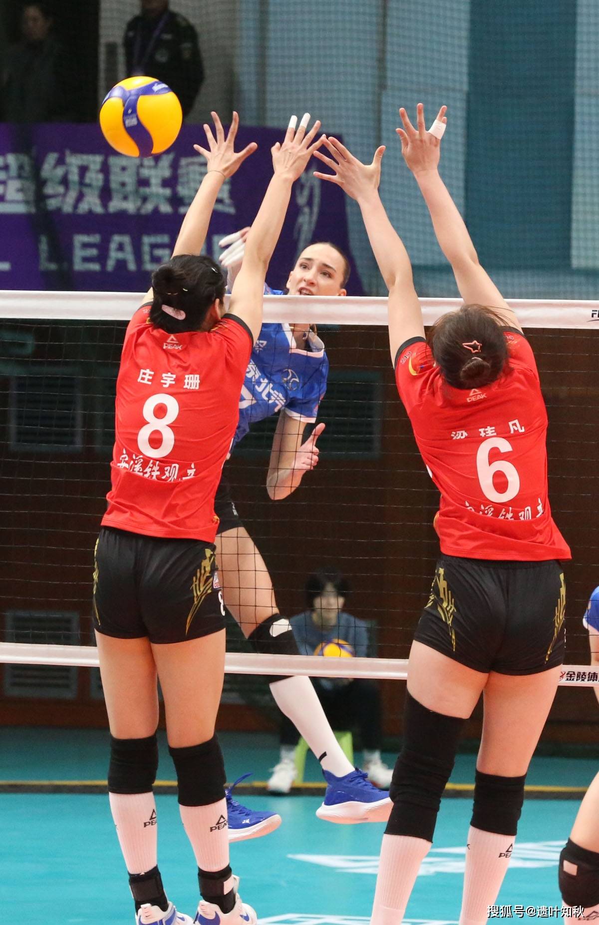 女排超级联赛北京北汽女排主场3:1战胜福建安溪铁观音女排_戚连民