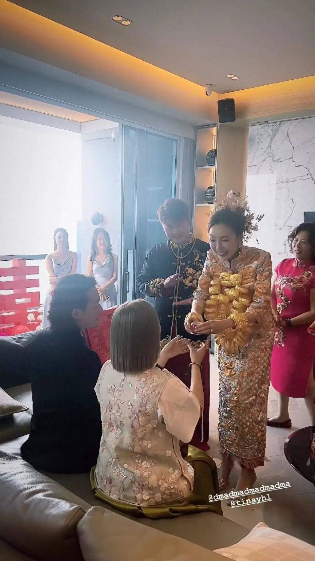 太太奚梦瑶,妹妹何超欣,名媛谢玲玲二女儿林心儿,胡杏儿与老公李乘德