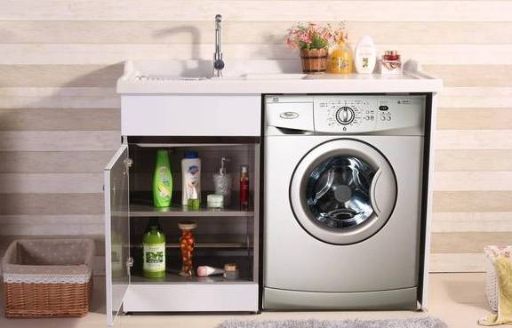 滚筒洗衣机VS波轮洗衣机，哪一款更合适家里使用？