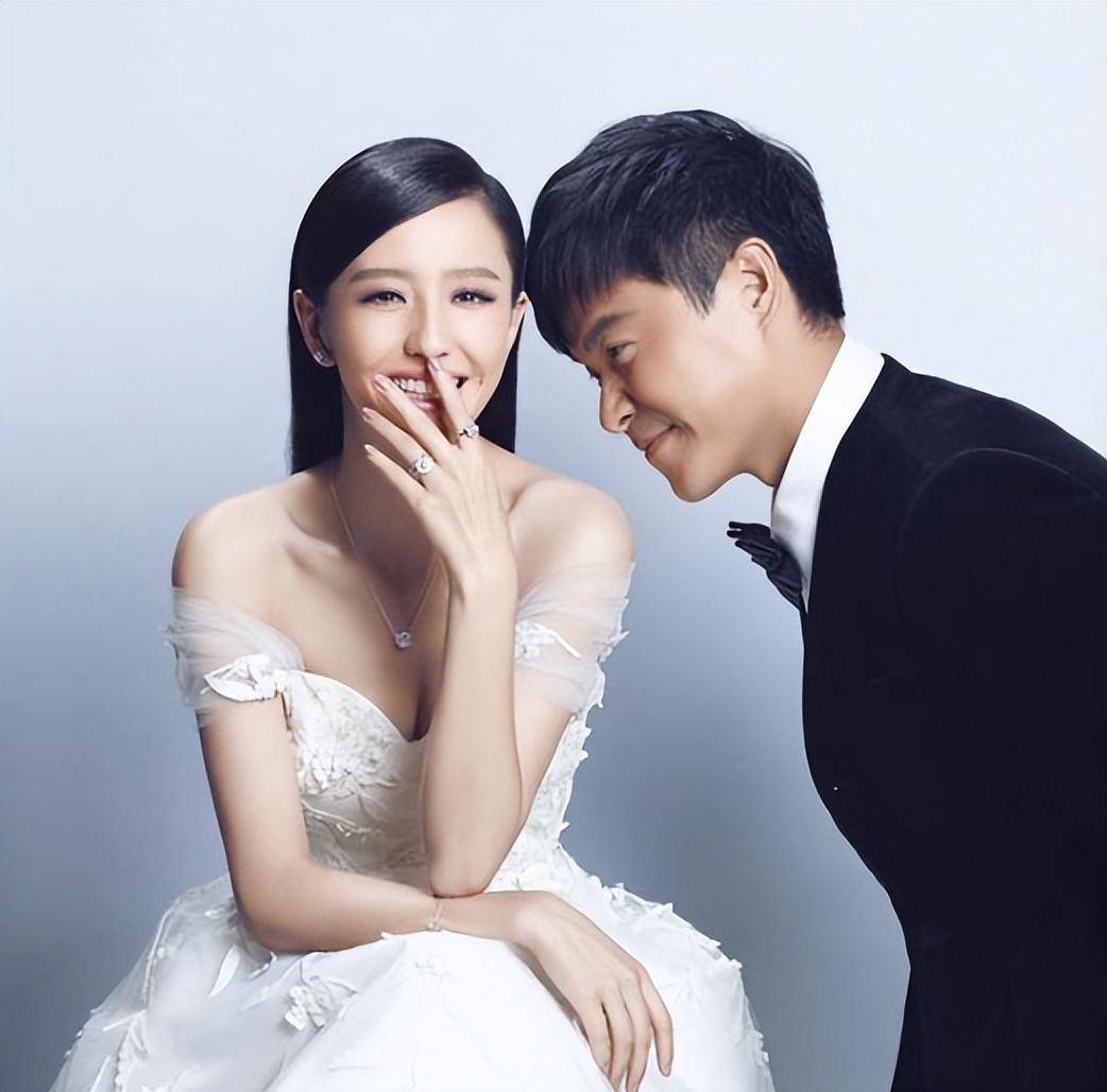"涅盘重生"佟丽娅:结婚7年被绿6次,分手后事业翻红却遭前夫狂蹭