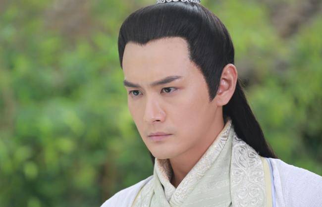 有着极好的扮相,演艺功底也很深厚,音乐作品受人喜爱_人物_表演_古装