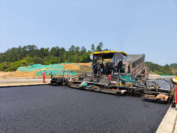 沥青路面摊铺压实数据管理系统整体解决方案