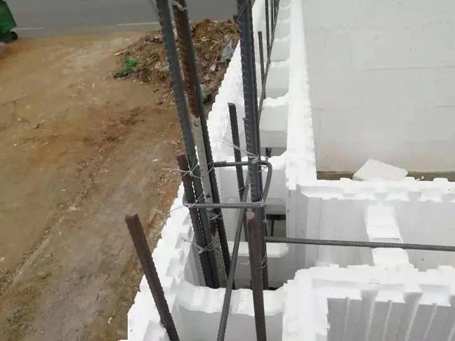 安装其他系统:完成eps系统后,可以继续安装其他系统,如电气系统,给排