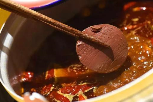小卖部、歌舞厅！昆明80年代调调的店，簸箕火锅菜价回到解放前(图39)