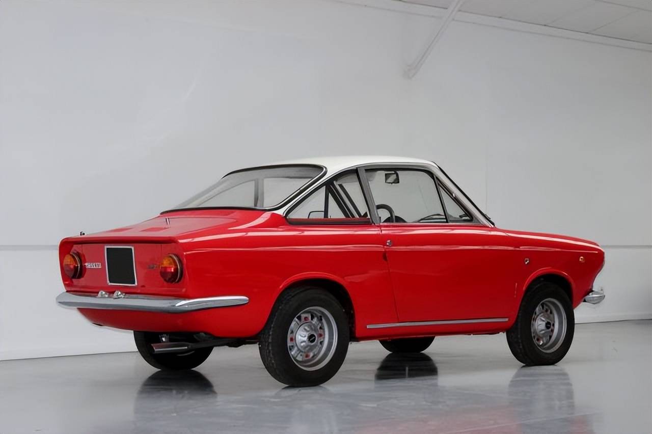 现代轻型小跑车始祖-moretti 595 ss coupé_搜狐汽车_搜狐网