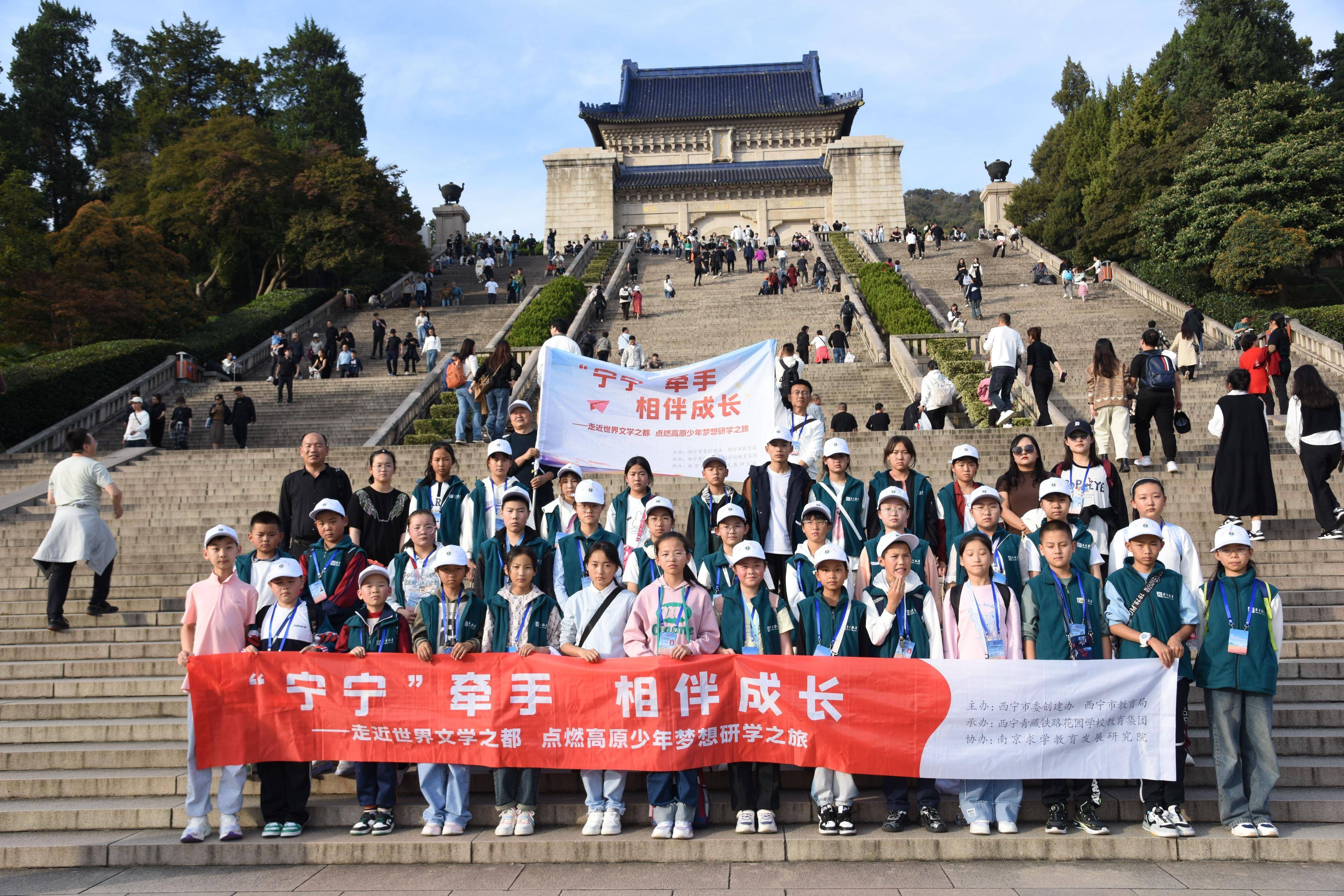 青海铁路学校技术学院图片