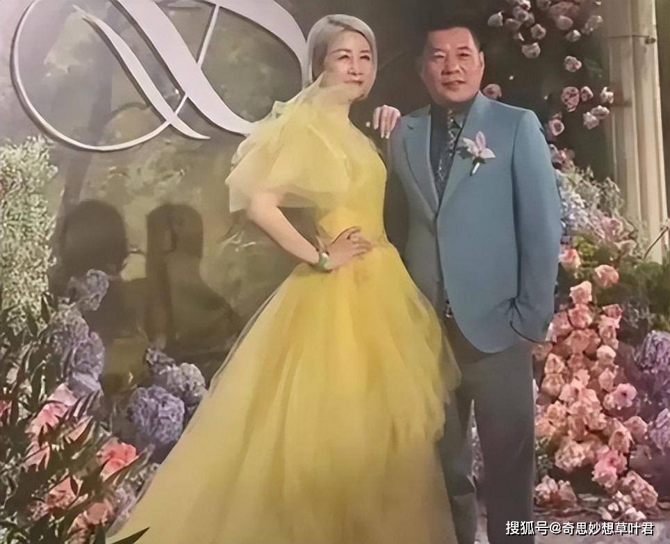 意尔康老板为母亲庆90岁大寿!7000员工每人600元,蛋糕高达九层