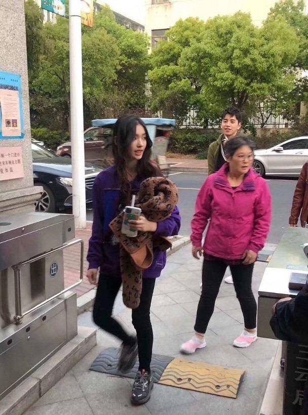 王大陆的混乱爱情,以及他"恋爱"前前后后_邢珮宸_刘奕儿_感情