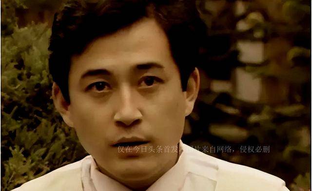 演员王志飞:一生愧对聋哑父母,骂前妻儿子没出息,竟是激将法_家庭
