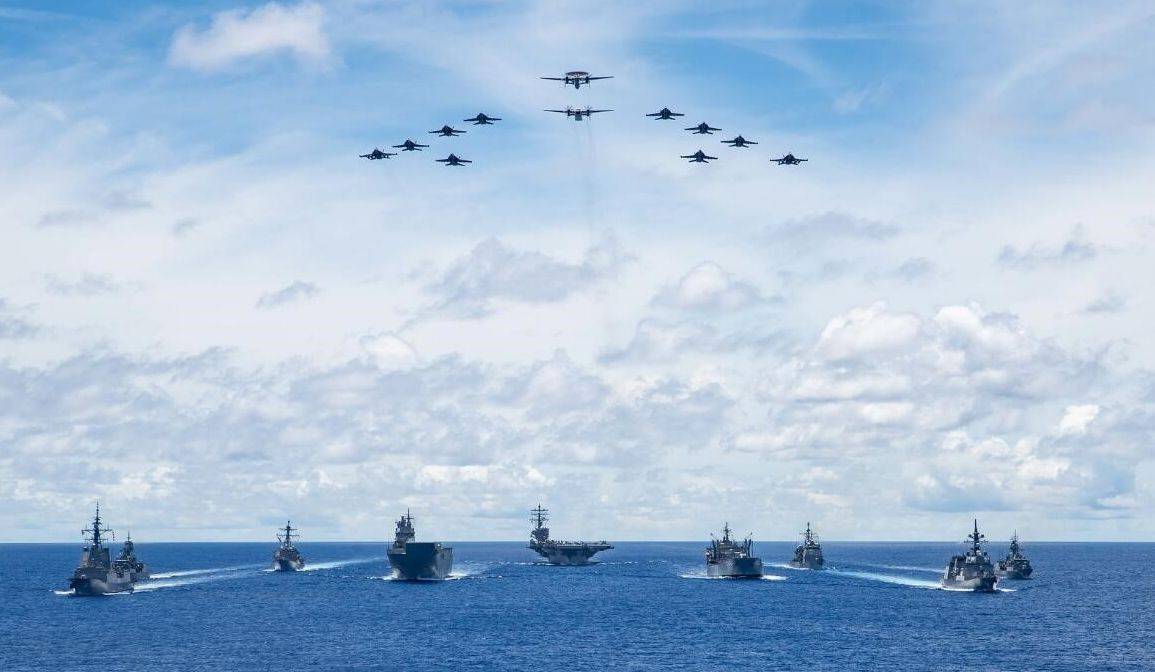 直击东部战区练兵备战现场:昼夜鏖战猎黑鲨_美军_美国_全球