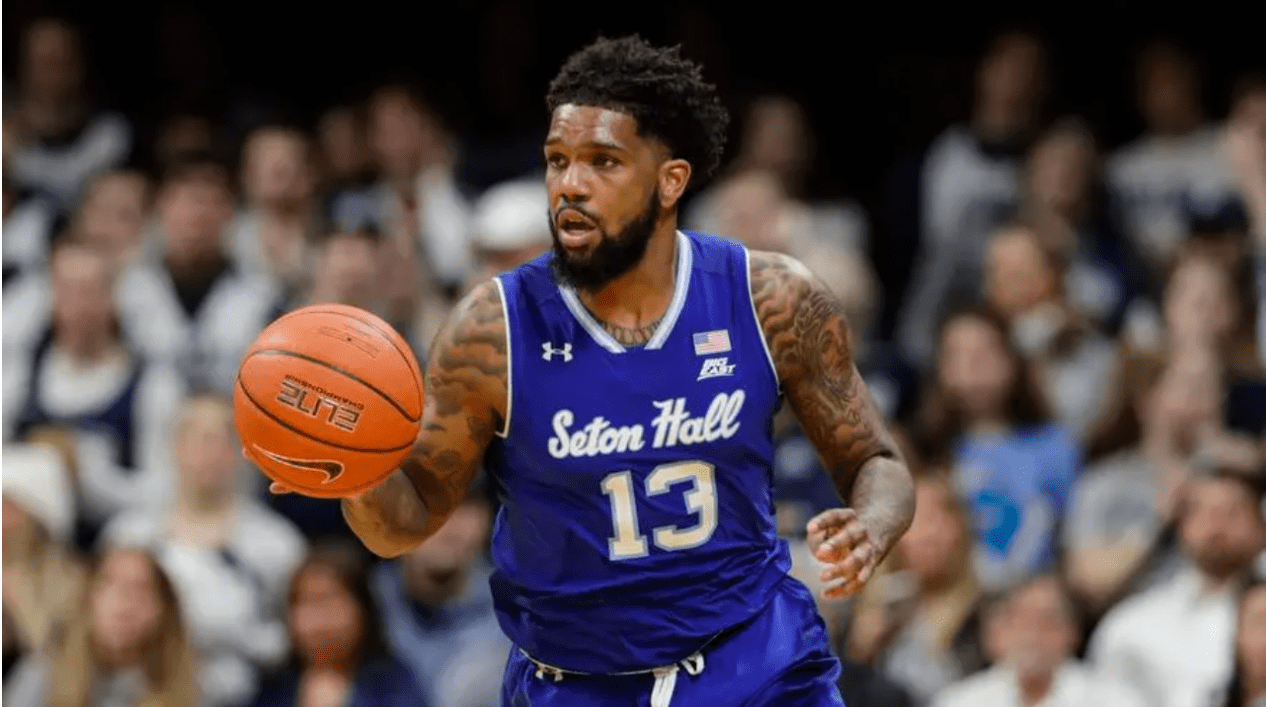 广州青岛言语冲突,两人意外成技犯,cba转播掩盖真相_比赛_鲍威尔