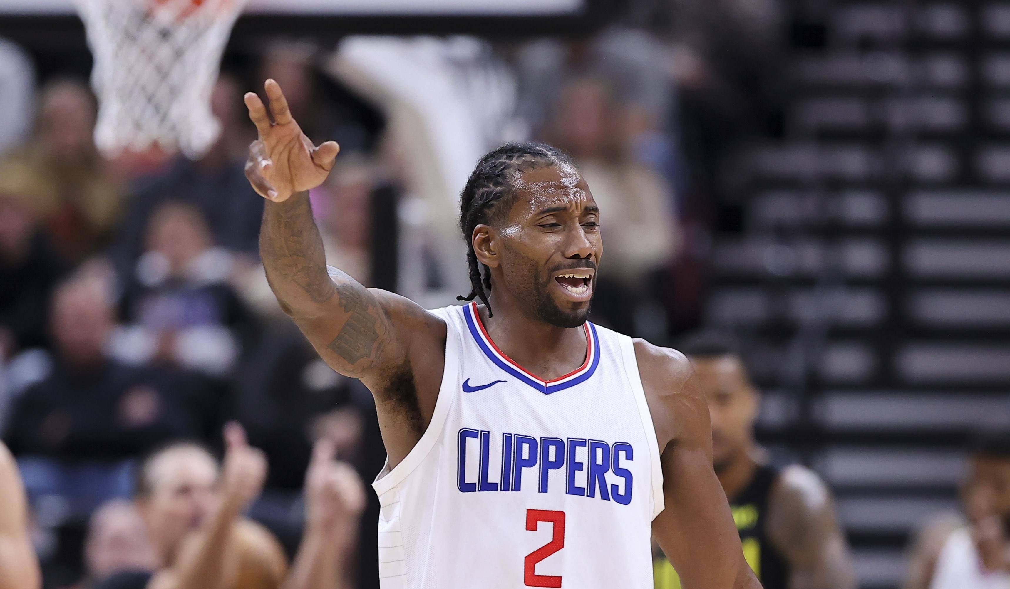 4连败!哈登在场上输了67分,伦纳德很少生气,快船更是弄巧成拙,赌输了.