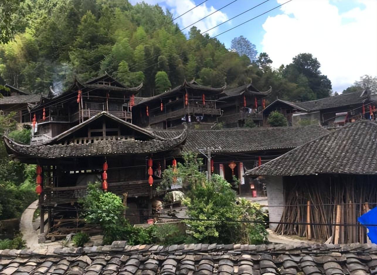 在湖北省,却一点也不"湖北"的恩施,简直是一座"神仙之城"_地区_文化