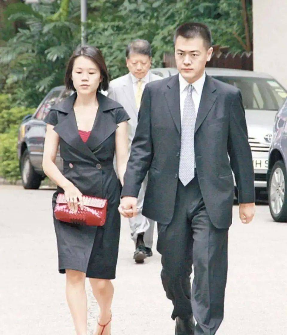 豪门争霸:刘銮雄生命岌岌可危,甘比与刘鸣炜的财富大战即将拉开